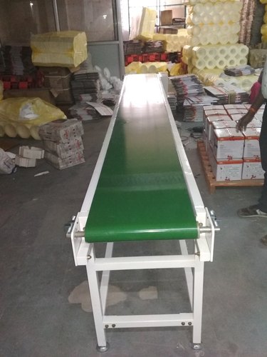 Lift conveyors